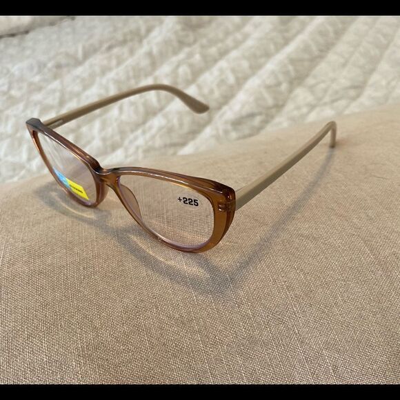 💼Fashion Readers, Plastic Frame Tan/Clear Frames, Neutral, Cat Eye - Picture 3 of 7